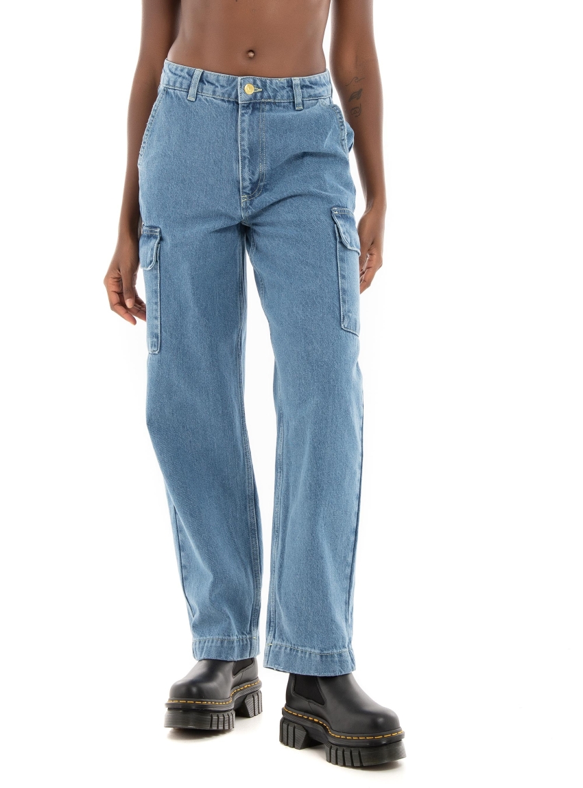 Something New Reese Mid Rise Cargo Jeans - Medium Aged Denim