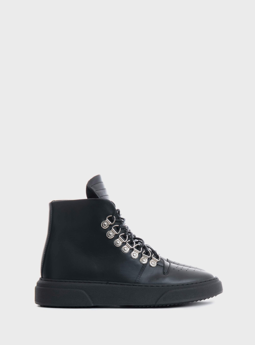 Per La Moda Leather Lace Up Boot - Black
