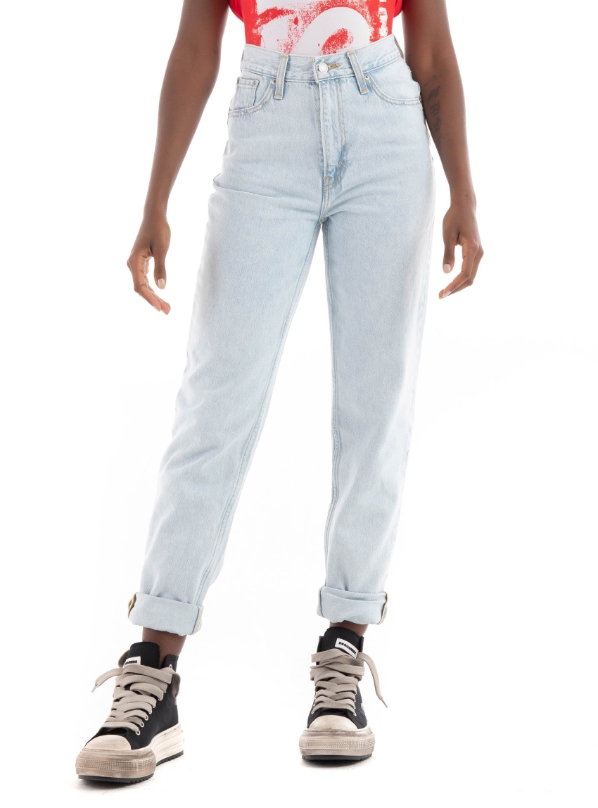 Levi's 80S Mom Jeans - Bleached