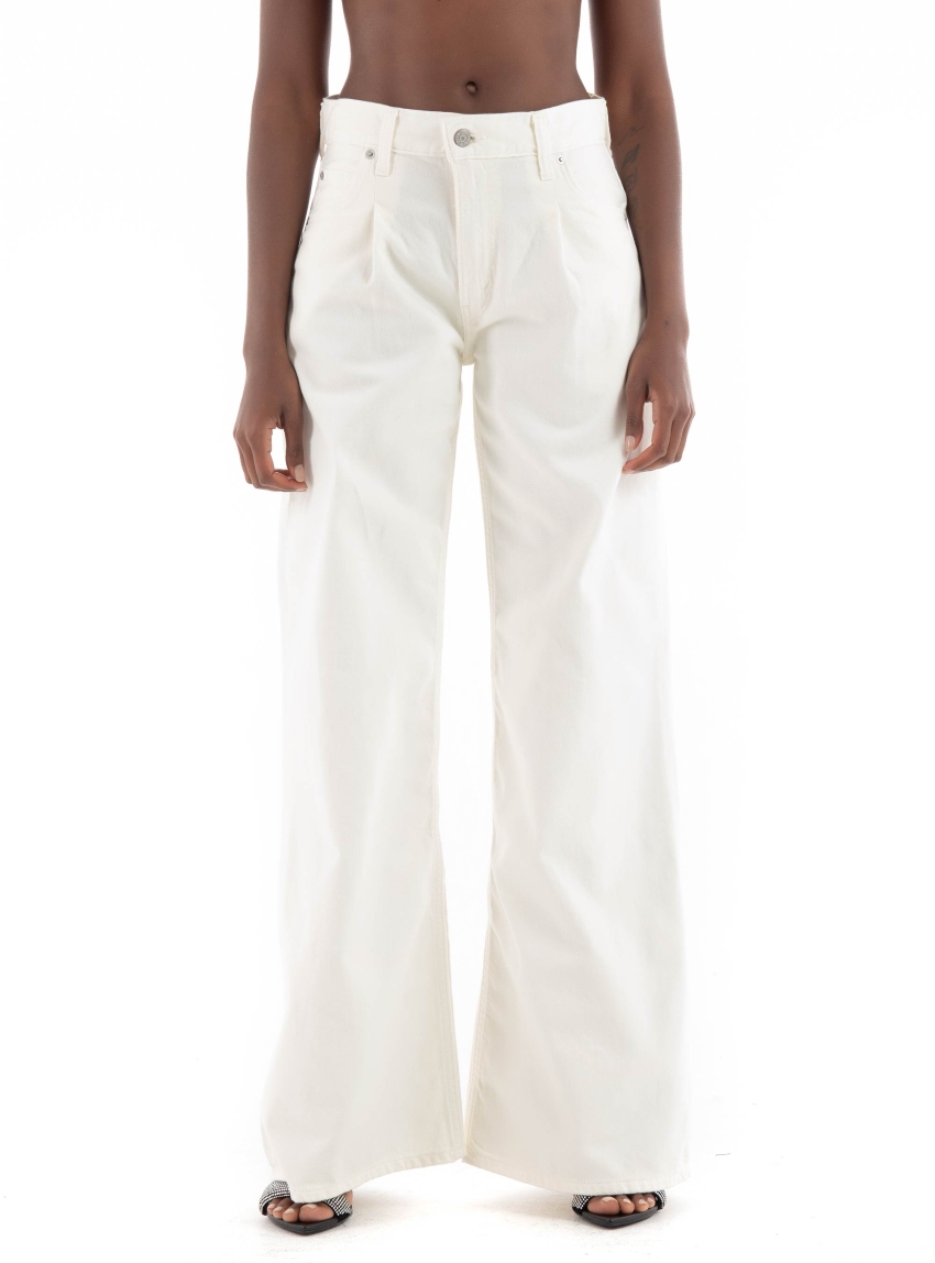 Levi's Baggy Dad Wide Leg Pleated Jeans - White