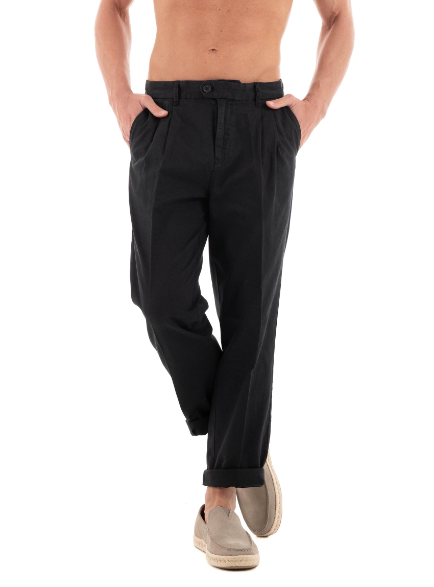 Scotch & Soda Seasonal Straight Fit Garment Dyed Pleated Chino Pants - Black