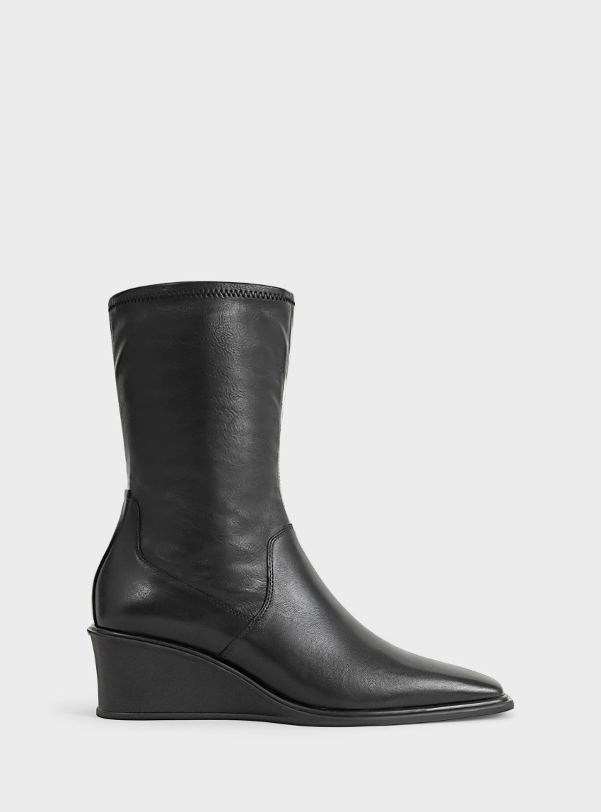 Vagabond Aino Ankle Boots - Black