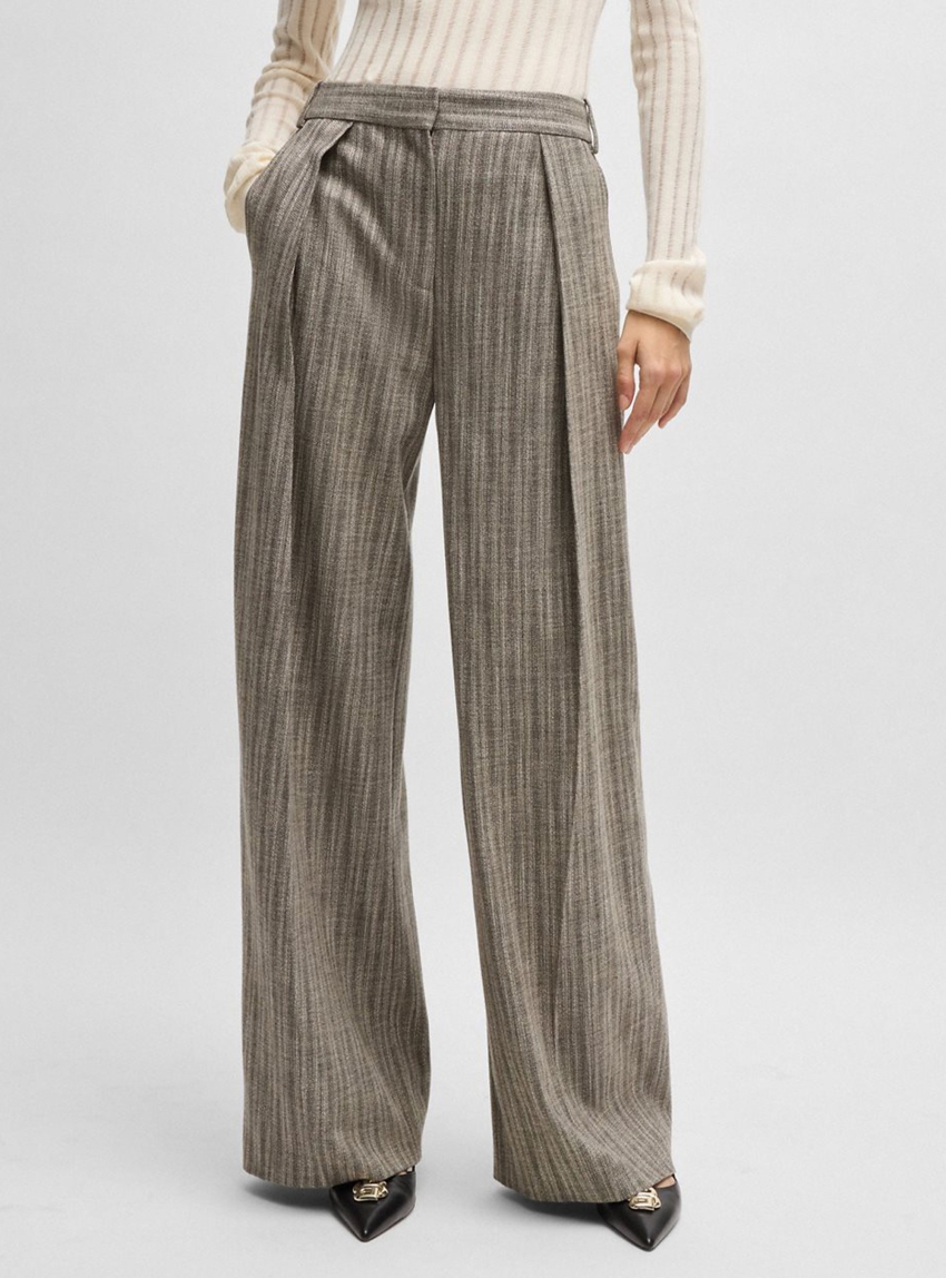 BOSS Relaxed Fit Trousers Tiana_1Pleat - Beige