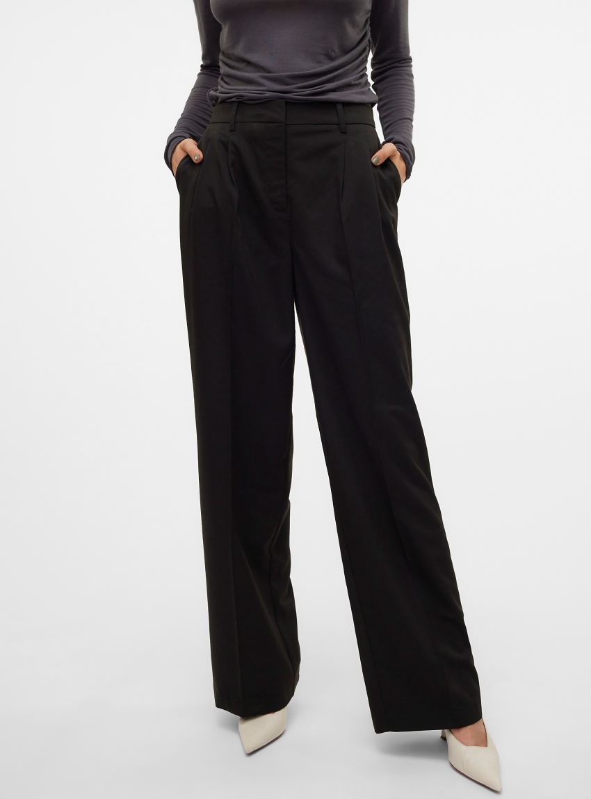 Vero Moda Nila Mid Waist Loose Dad Pants - Black