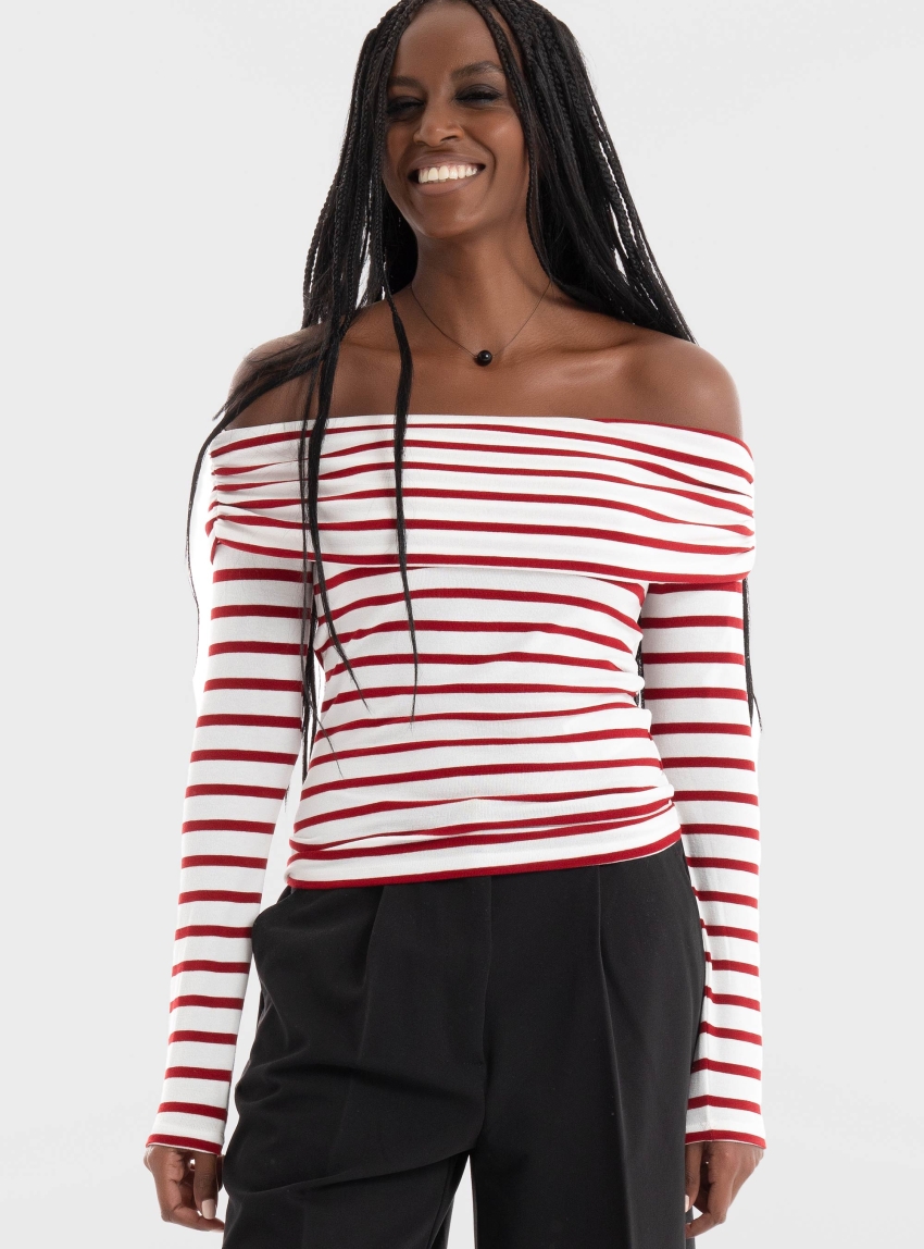 Only Glamour Off Shoulder Top - Red
