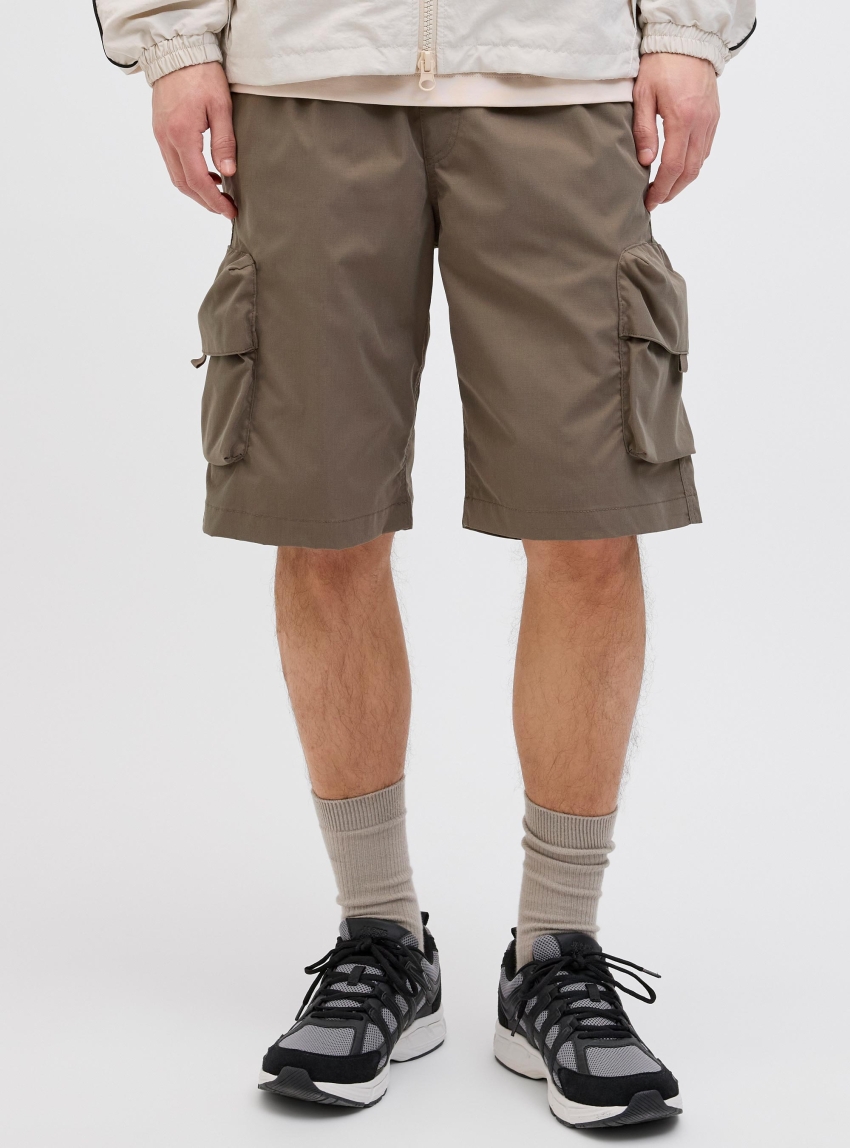 Jack & Jones Cole Hart Tech Cargo Shorts - Brown