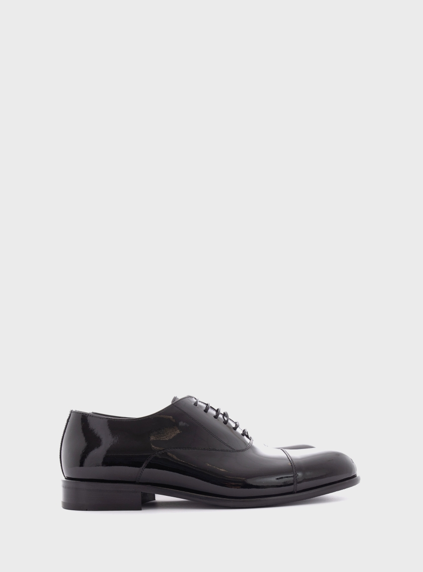 Per La Moda Lace Up Oxford Shoes - Black