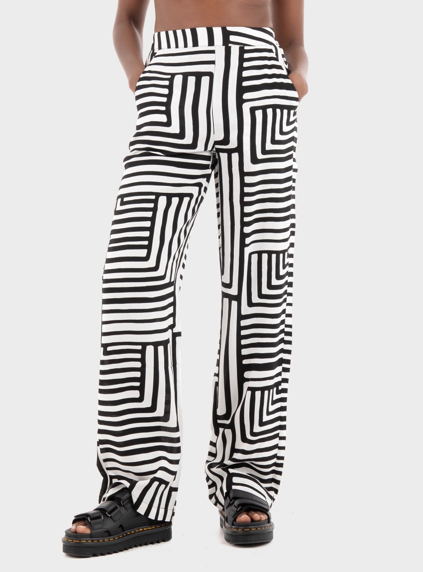 Vero Moda Easy Joy Hw Wide Pants Wvn Ga - Black & White