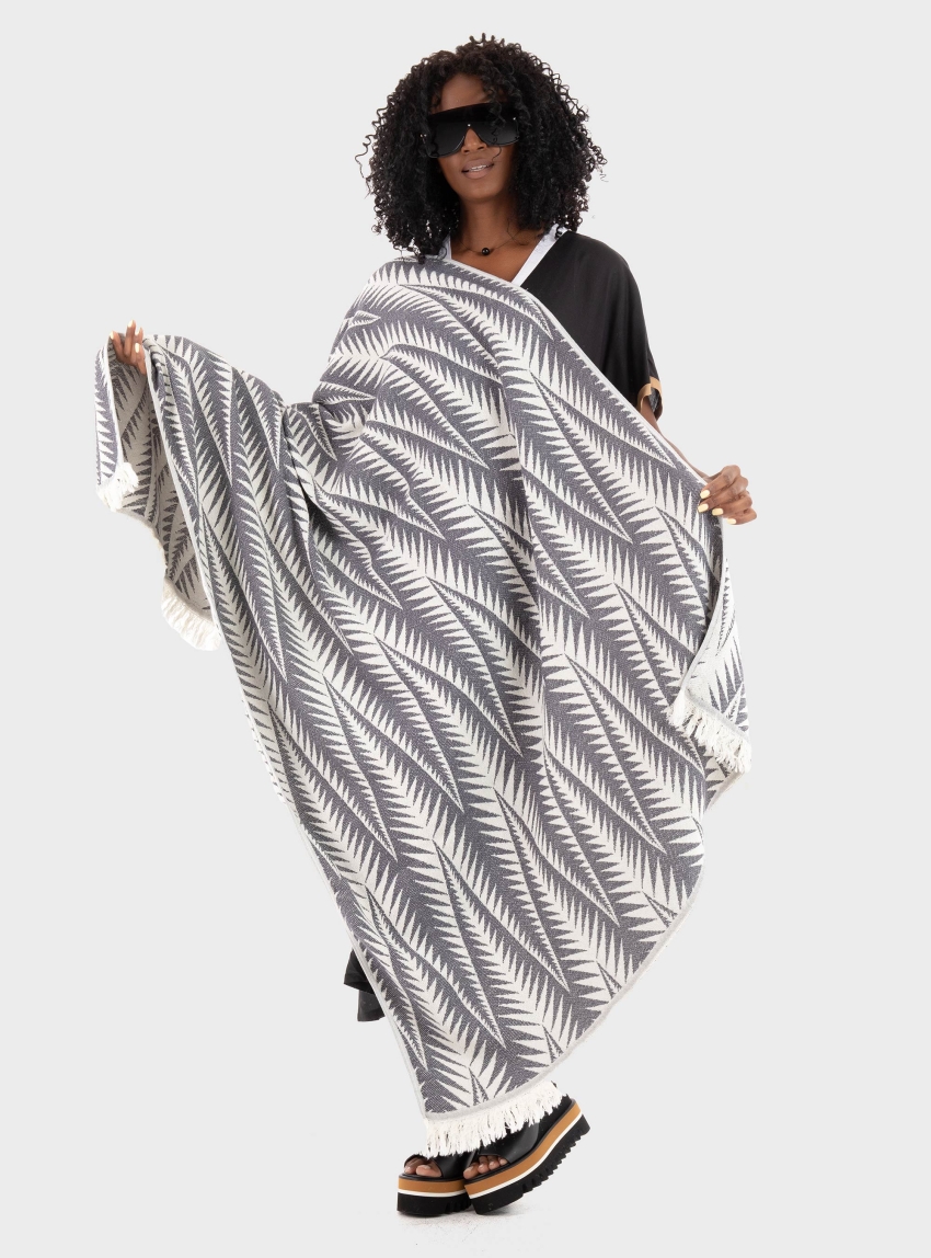 Pearl & Caviar BEACH TOWEL - Black