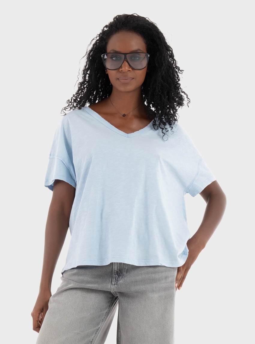 Dirty Laundry Oversized V-Neck T-Shirt - Light Blue