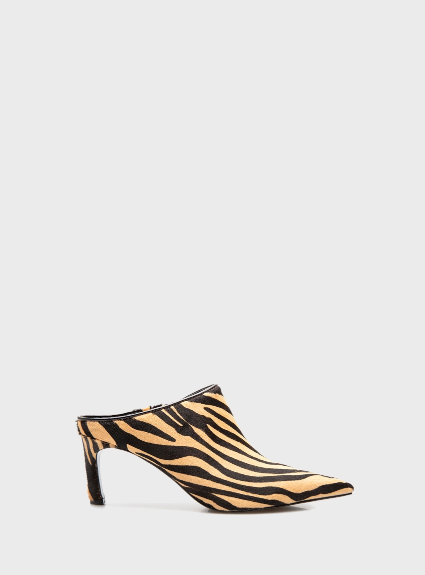 Guess Pacony Mules - Animal Print