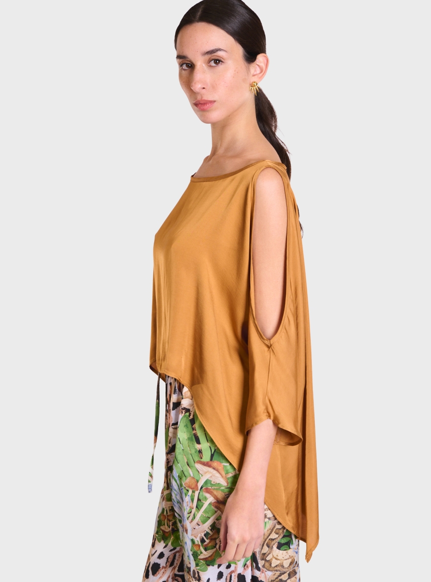 Atelier by Collectiva Noir Poppy Top - Camel