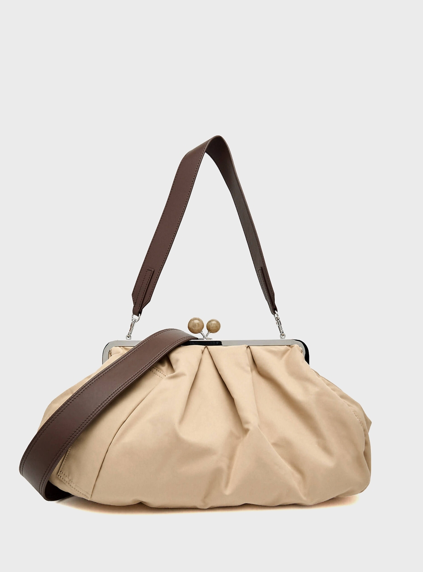 Weekend Max Mara Extra-large padded technical gabardine Pasticcino Bag PIO - Beige