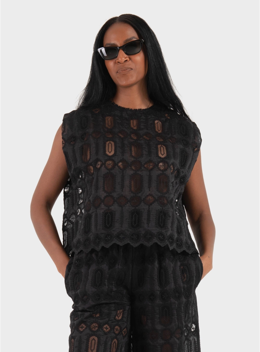 Souvenir Sleeveless Top With Lace Details - Black