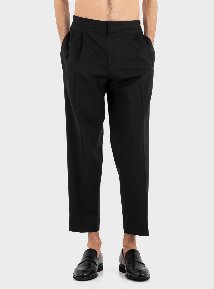 Be Able Tapered Pleated Pants - Black