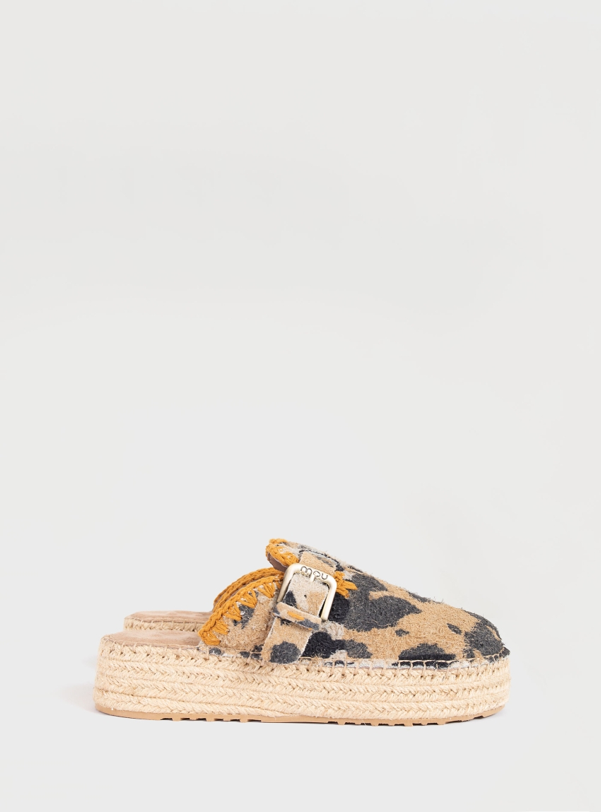 Mou Jute Clog Camo Print - Animal Print
