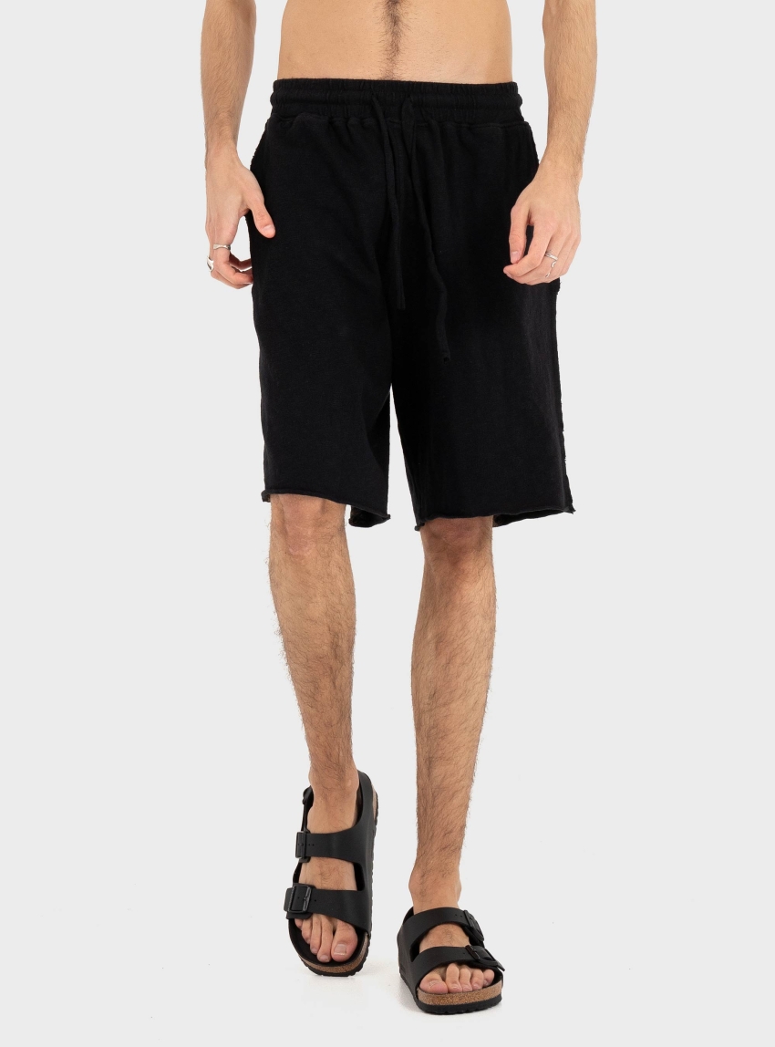 Dirty Laundry Sweatbermuda With Raw Edges - Black