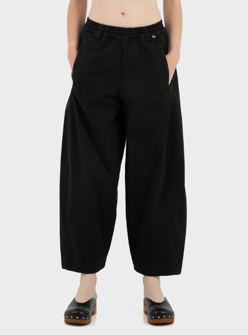 Philia Loft Barrel Trousers - Black