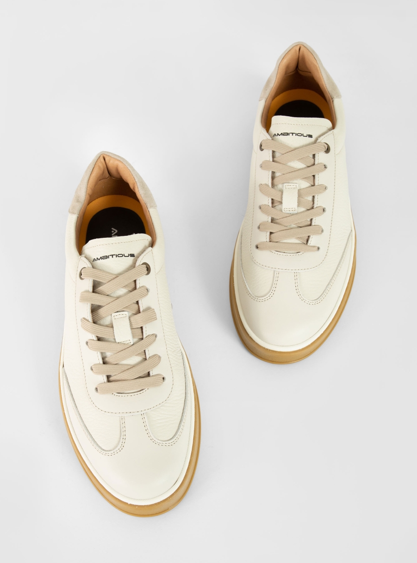 Ambitious Hans Sneakers - Off White
