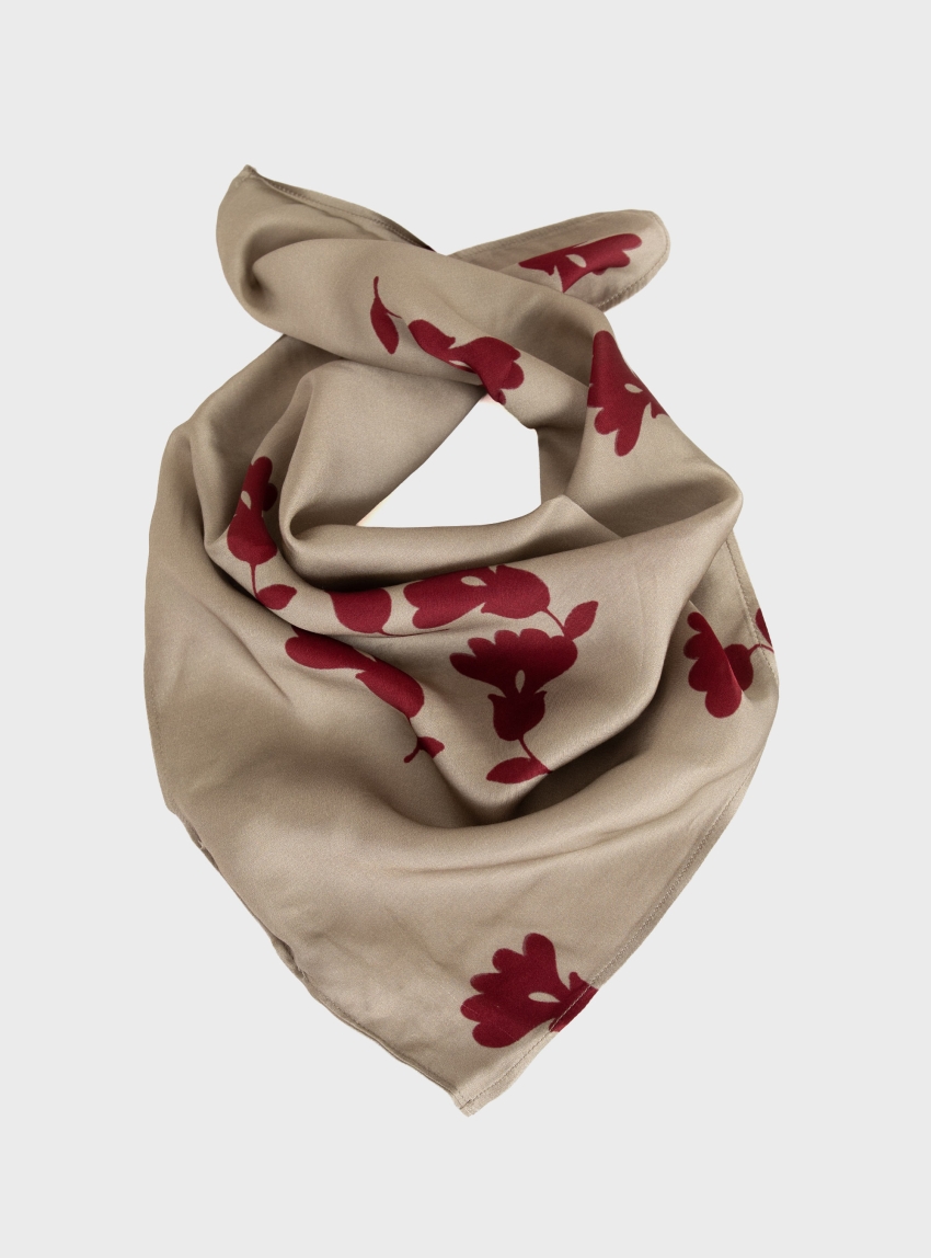 I'm Brian Scarf - Floral