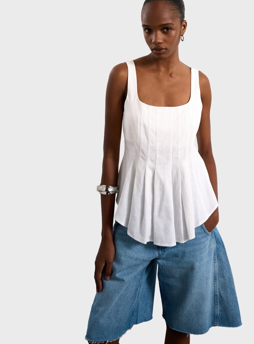 Topshop Mariam Sleeveless Curve Hem Top - Ivory