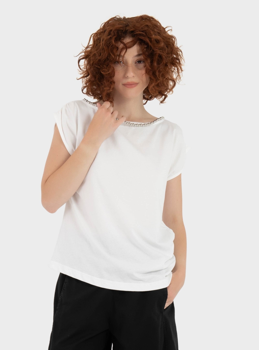Souvenir Pearl T-Shirt - White