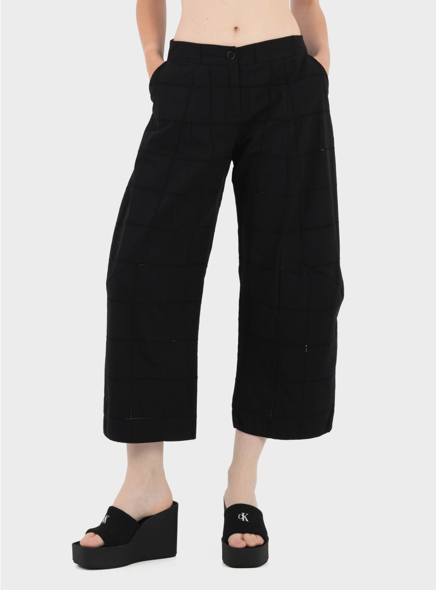 Black & Black  Cropped Pants - Black