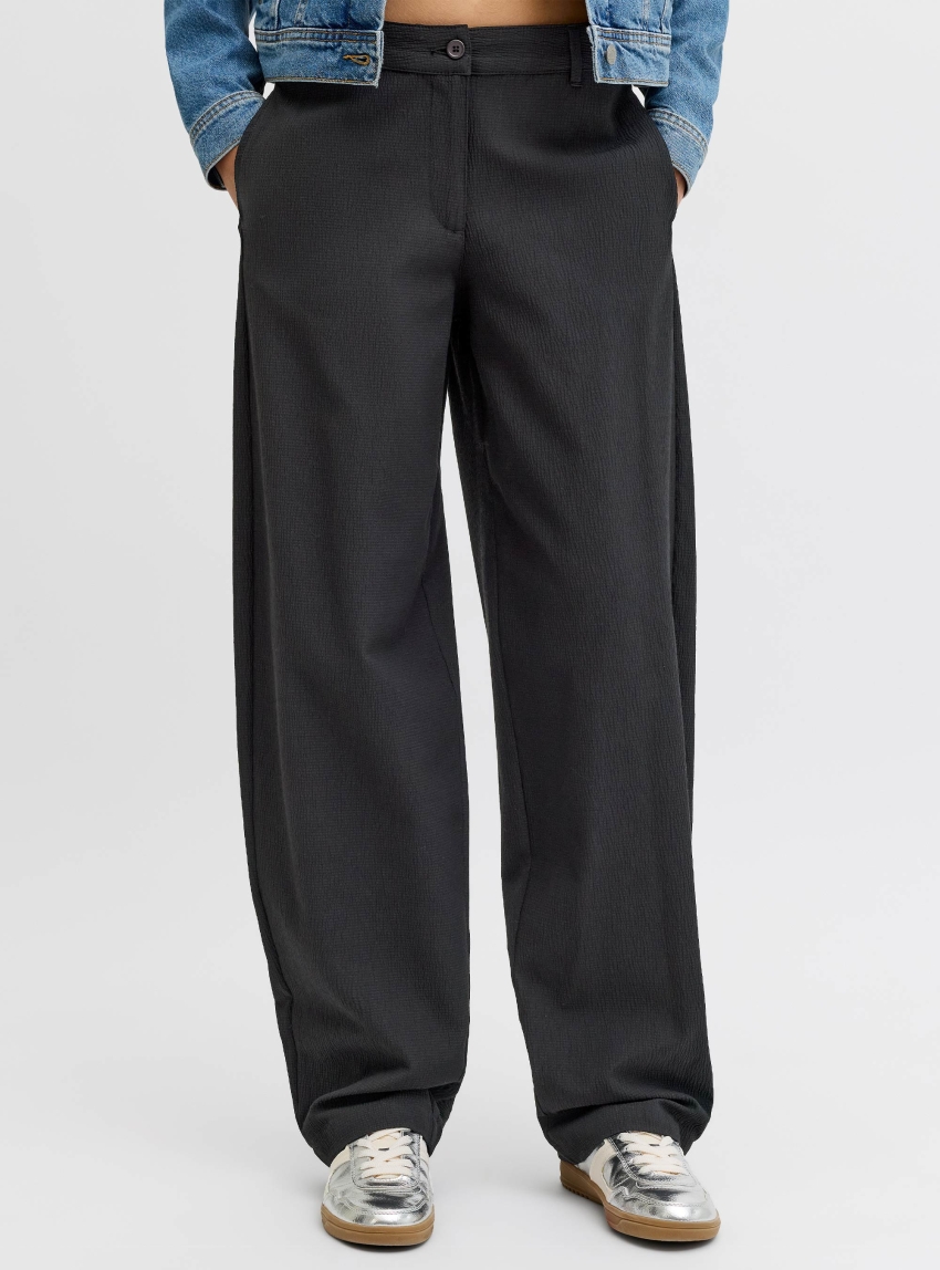 JJXX Chloe Lizza Barrel Mid Waist Pants - Black