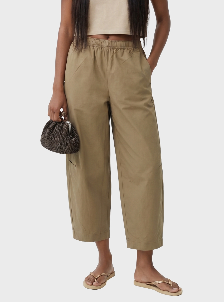 Black & Black  Elastic Waist Balloon Pants - Beige