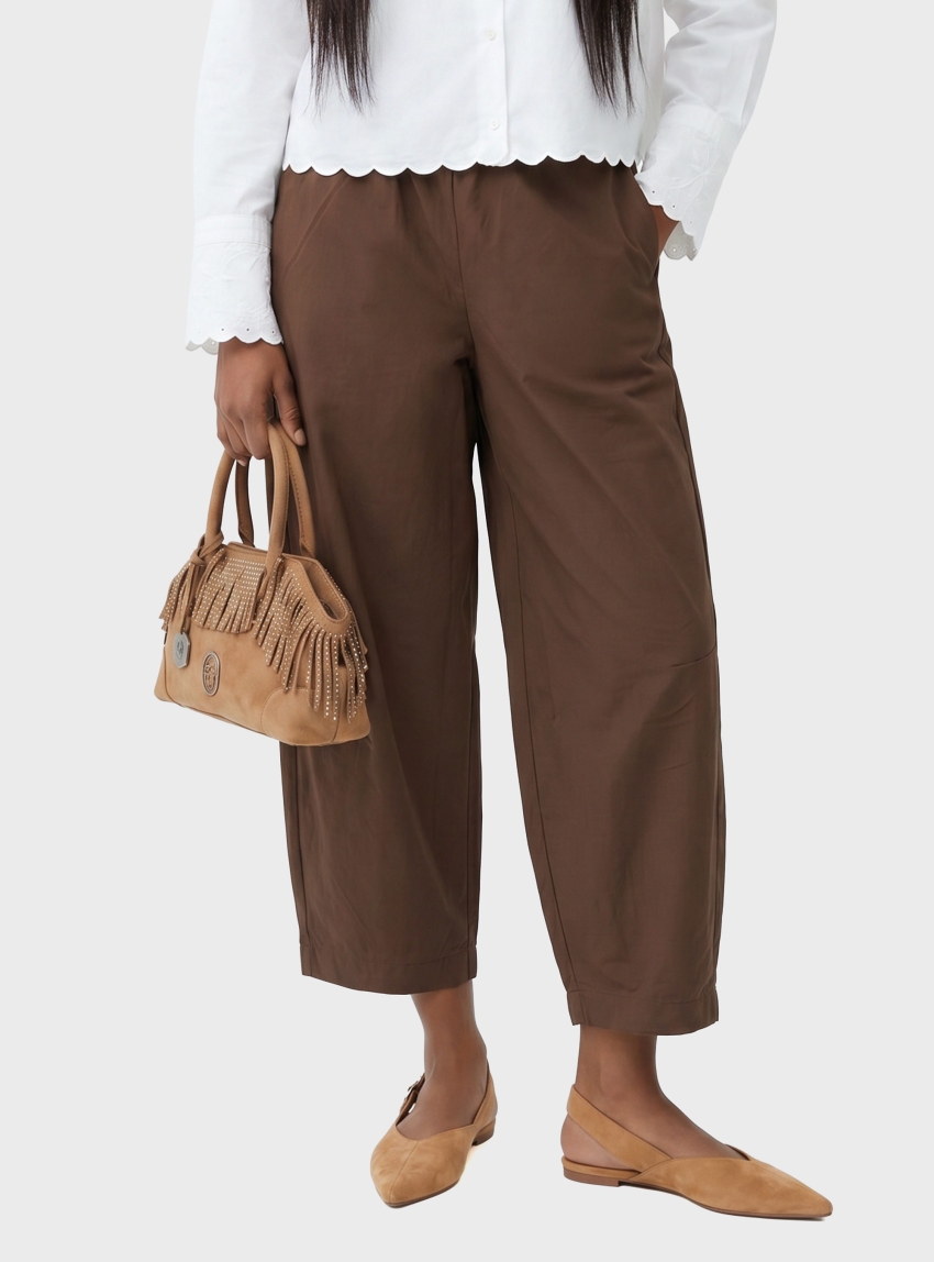 Black & Black  Elastic Waist Balloon Pants - Brown