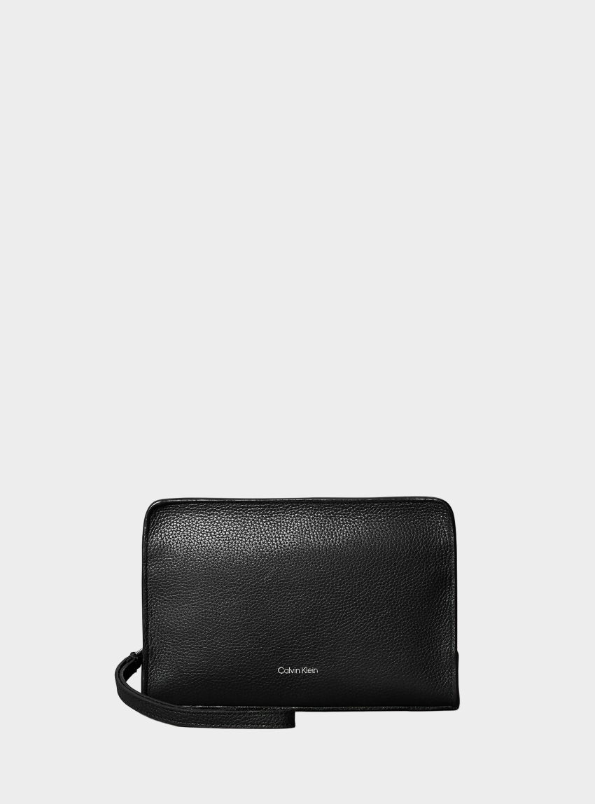 Calvin Klein Small Full-Grain Leather Logo Wash Bag - Black