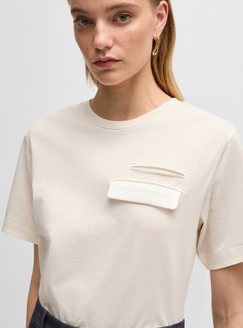 BOSS Regular Fit T-Shirt Elpha_pocket - Ecru