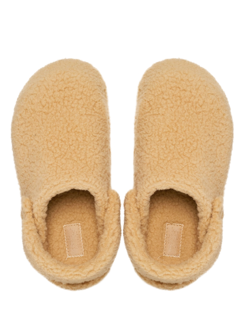 Crocs Classic Cozzzy Slippers - Beige