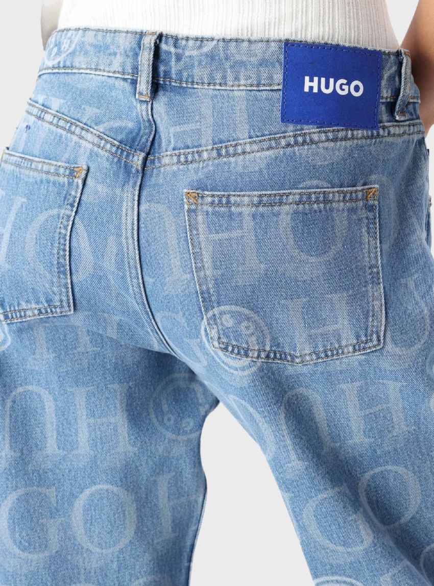 HUGO Loose Fit Logo Jeans Elyah_B - Medium Aged Denim