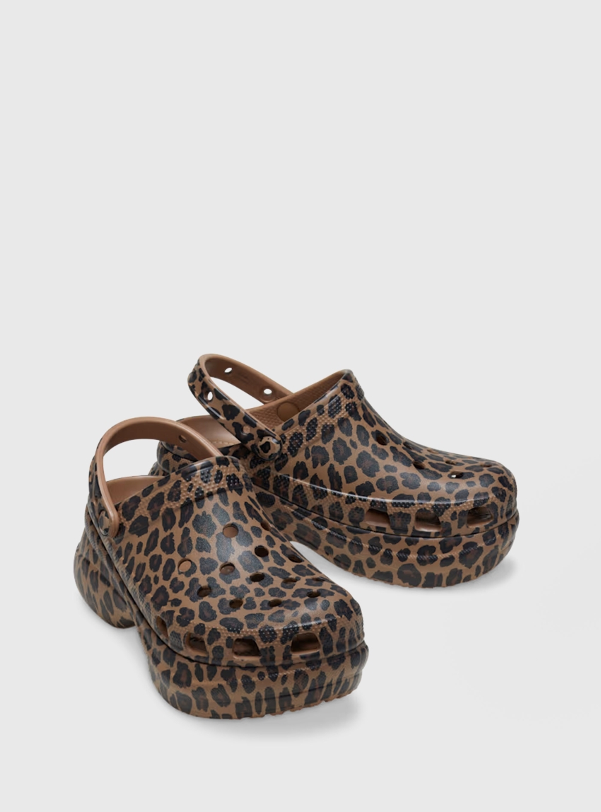 Crocs Bae Animal Clogs - Leopard Print