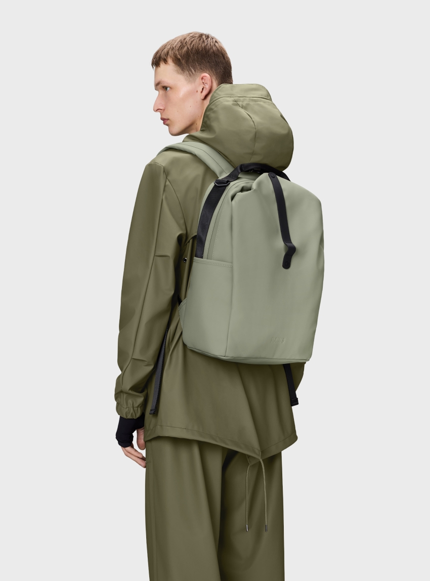 Rains Clip Front Backpack - Light Olive