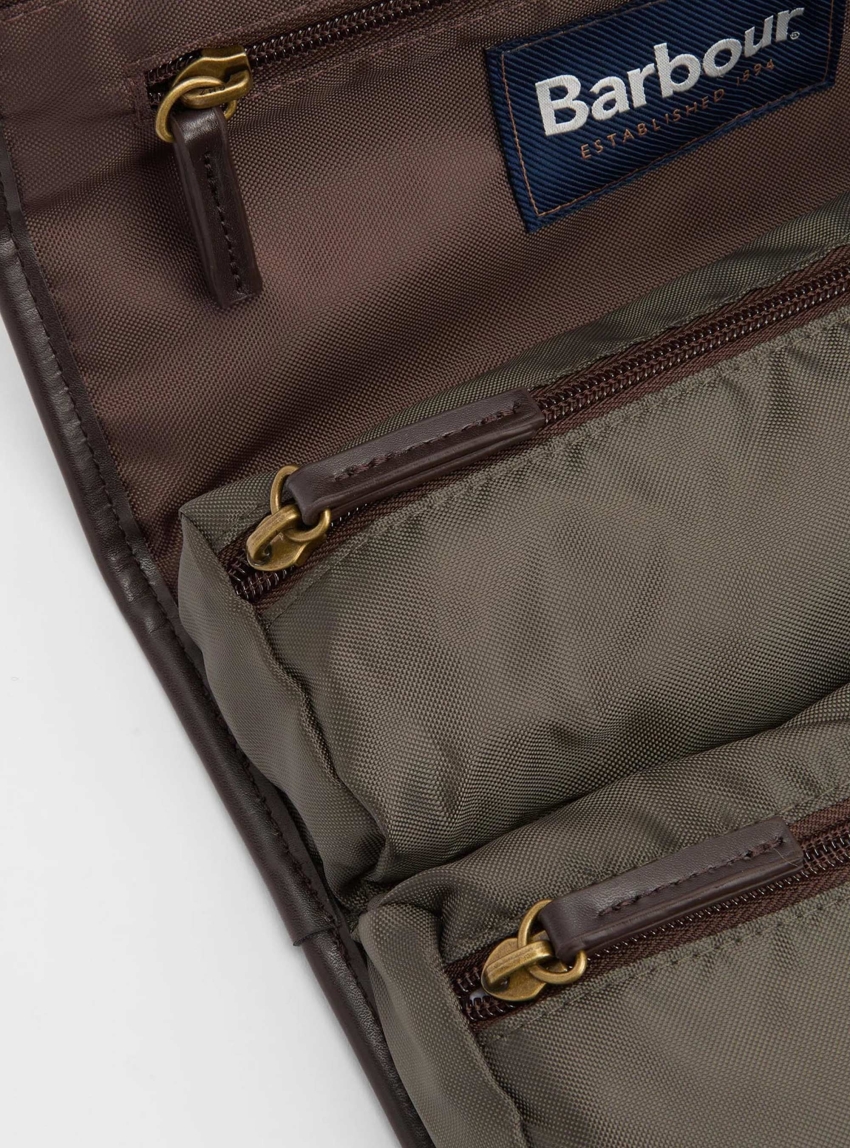Barbour Waxed Hanging Washbag - Olive 