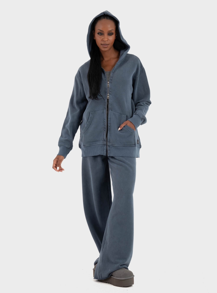 Dirty Laundry Wideleg Sweatpants With Raw Edges - Blue