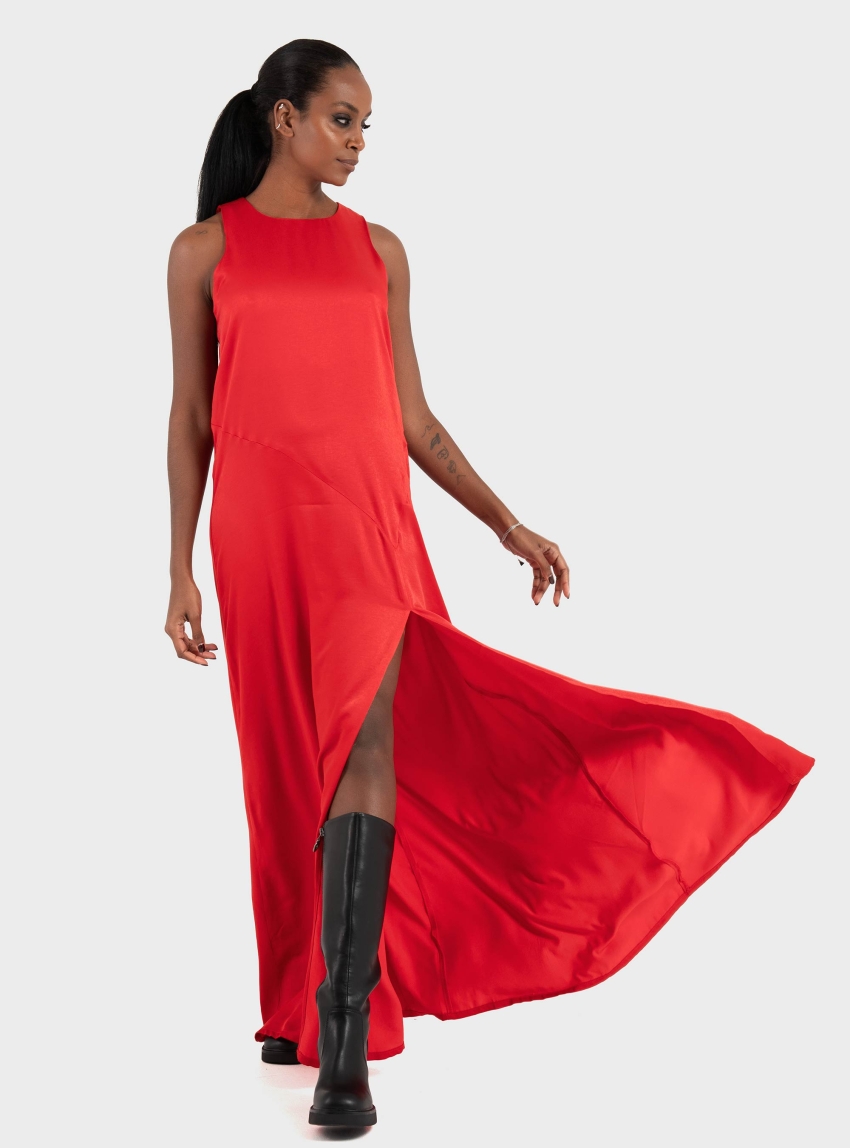 Collectiva Noir Rakia Dress - Red