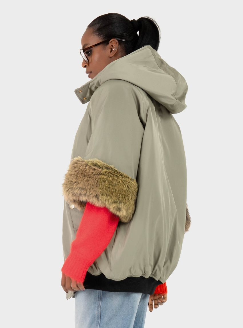 Souvenir Short Sleeve Long Bomber Jacket - Light Olive