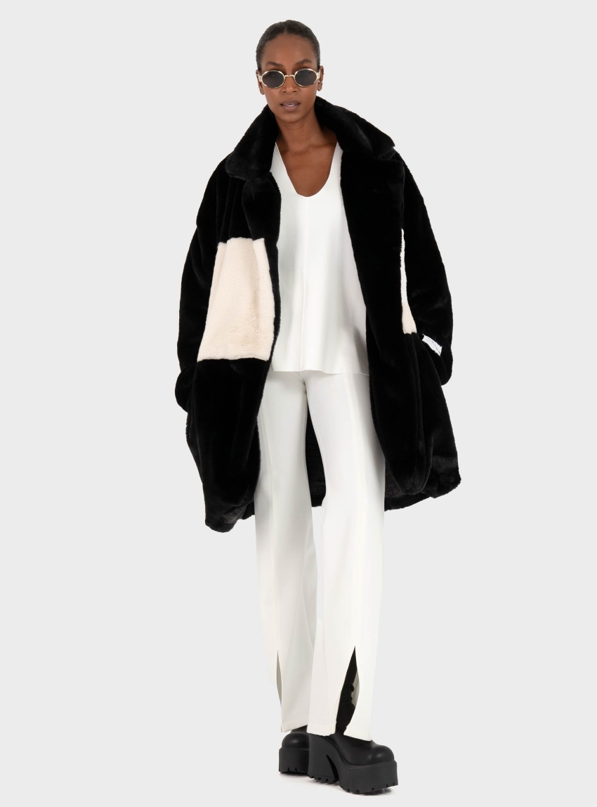 Collectiva Noir Lendar Fur Coat - Black