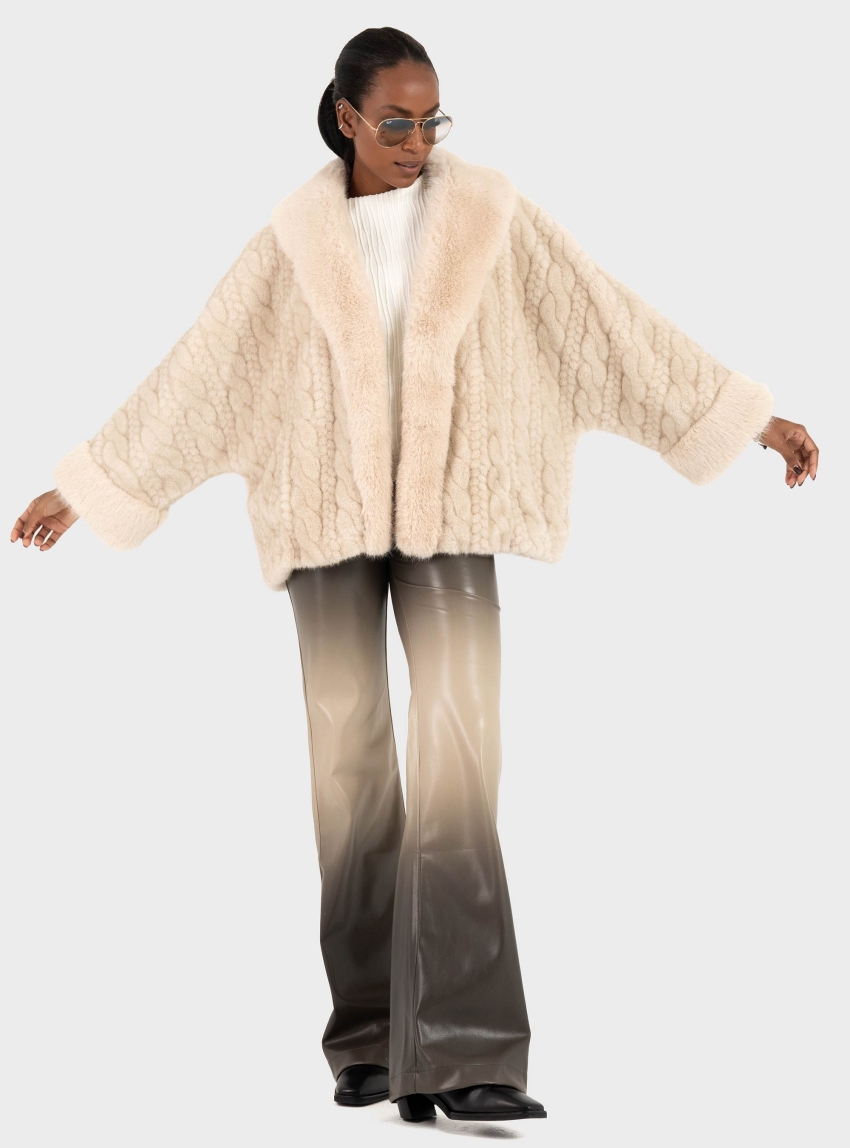 Souvenir Faux Fur Coat - Light Beige
