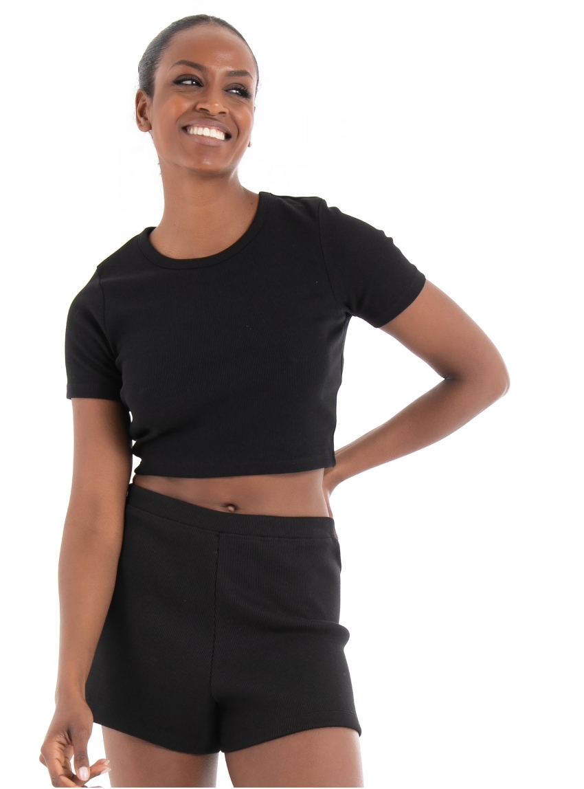 Four Minds Shorts - Black