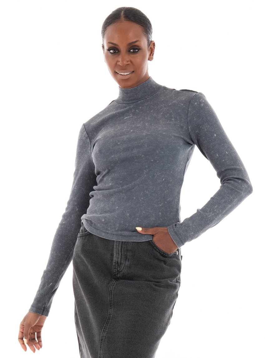 Only Valerie Highneck Top - Black