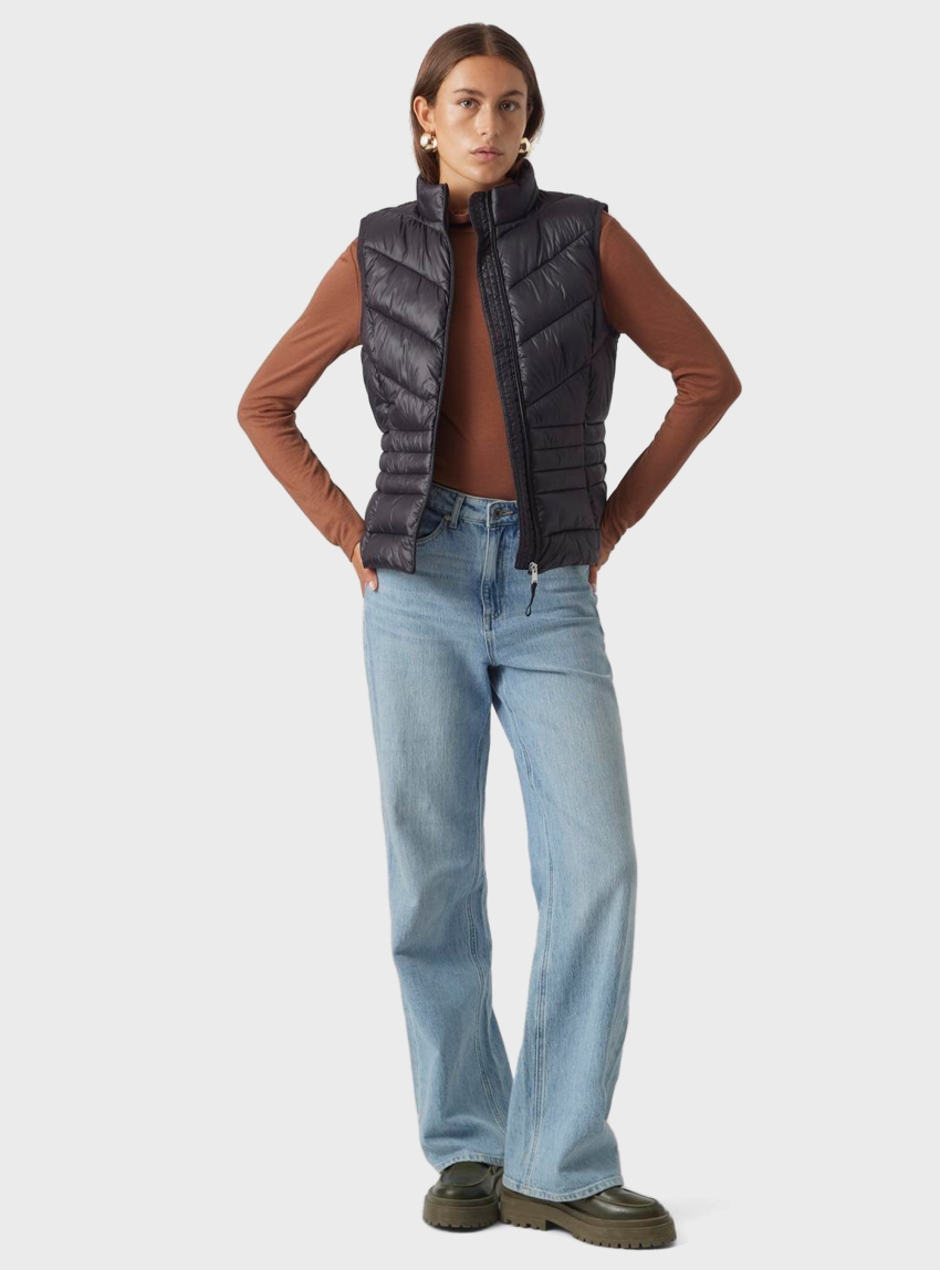 Vero Moda Sorayasiv Short Waistcoat - Black