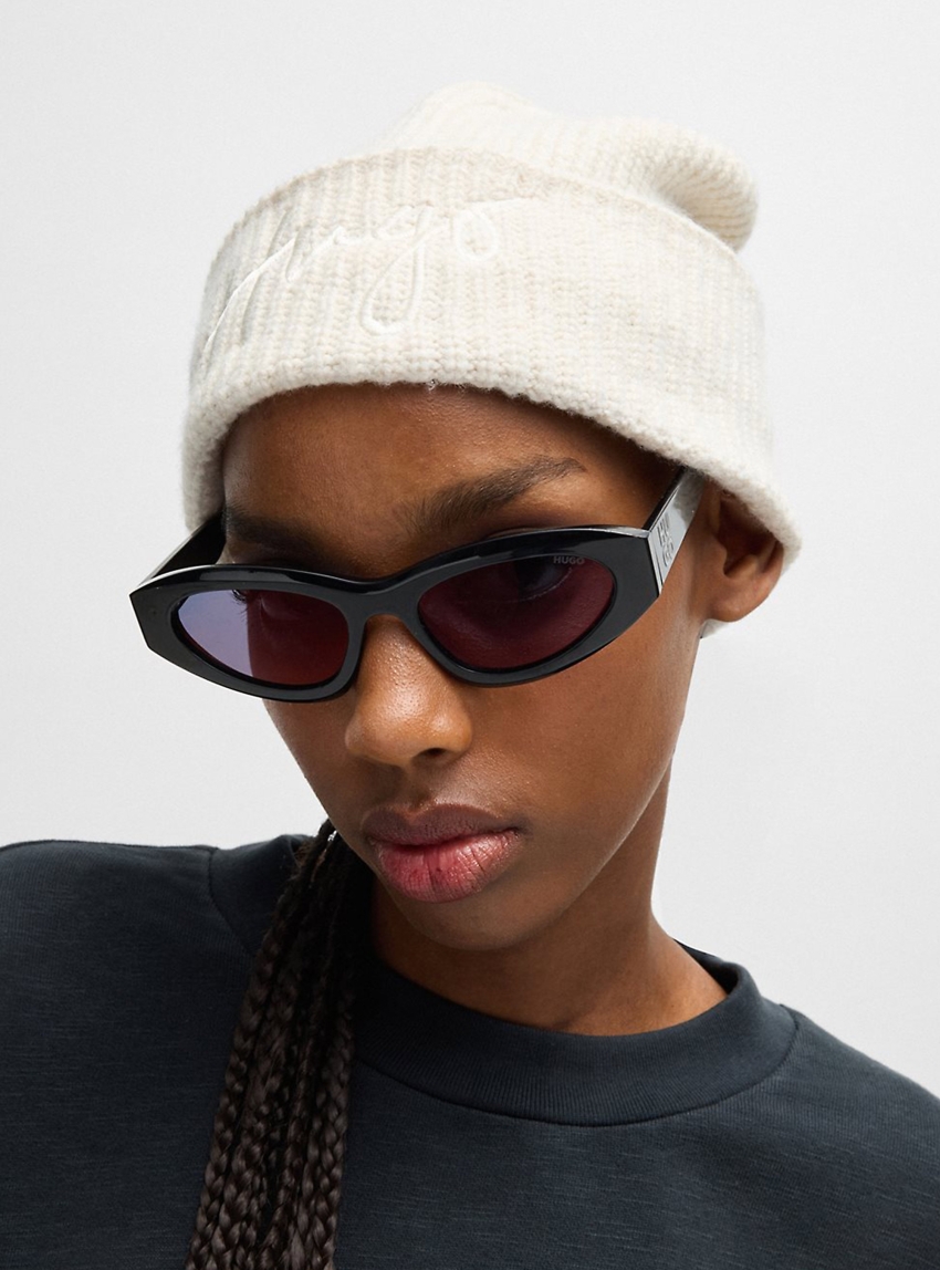 HUGO Logo Beanie Socialy_Hat - Off White