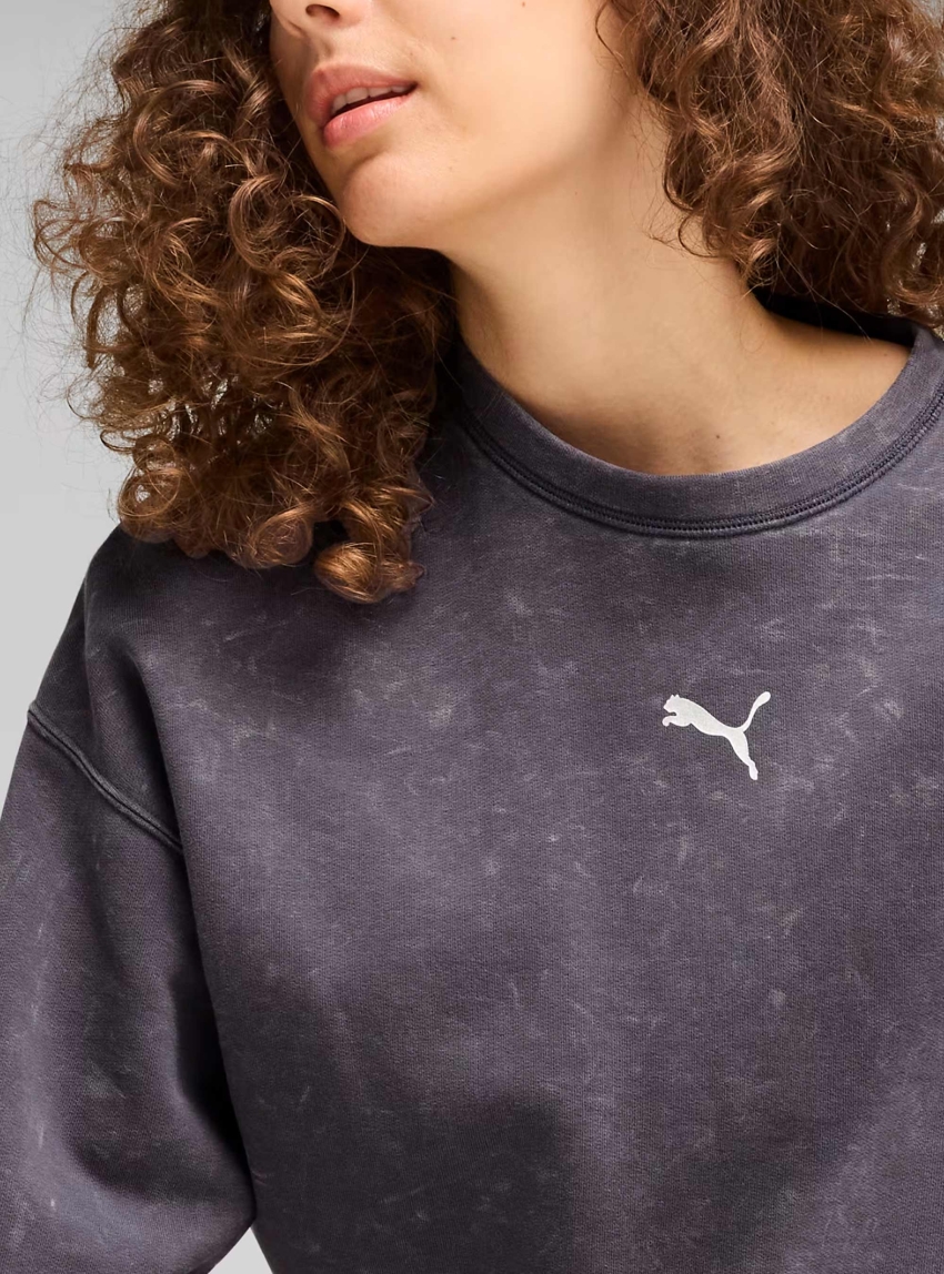PUMA DARE TO GYM2K Relaxed Washed Crew Sweater - Grey