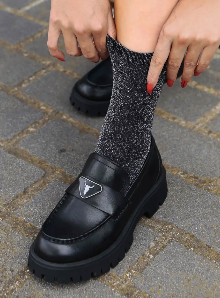 WindsorSmith Throne Leather Loafers - Black