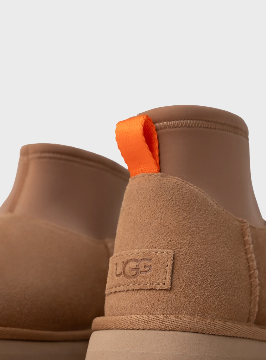 UGG Classic Mini Dipper - Chestnut