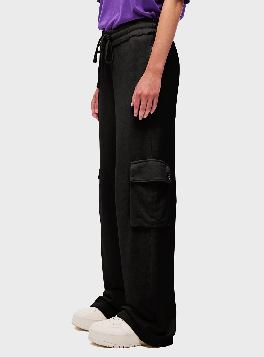 Dirty Laundry Straight Leg Cargo Sweatpants - Black